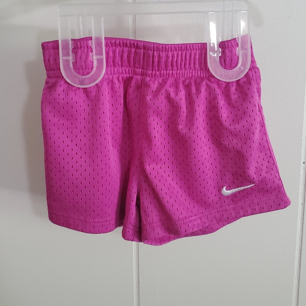 NIKE Shorts 2t pink/purple color